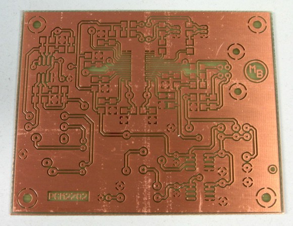  because they are already inside. This is really plug and play. Few months ago I have seen USB sound card cal led Alien DAC. The construction on the project web page inspired me to build this thing also. The core of this construction is 16-Bit Stereo Digital-To-Analog Convertor with USB interface PCM2702. PCM2702 needs only few additional parts to work. The schematic is not complex. Sound card can be powered directly from USB port (jumper W1) or from external power supply (jumper W3). PCM2702 needs two power supply 3.3V (3V-3.6V) and 5V (4.5V-5.5V). I used fixed output voltage LDO TPS76733Q for 3.3V (IO2) an d a djustable output voltage LDO TPS76701Q for 5V (IO3). Both LDO are produced by TI-深圳鼎紀(jì)PCB